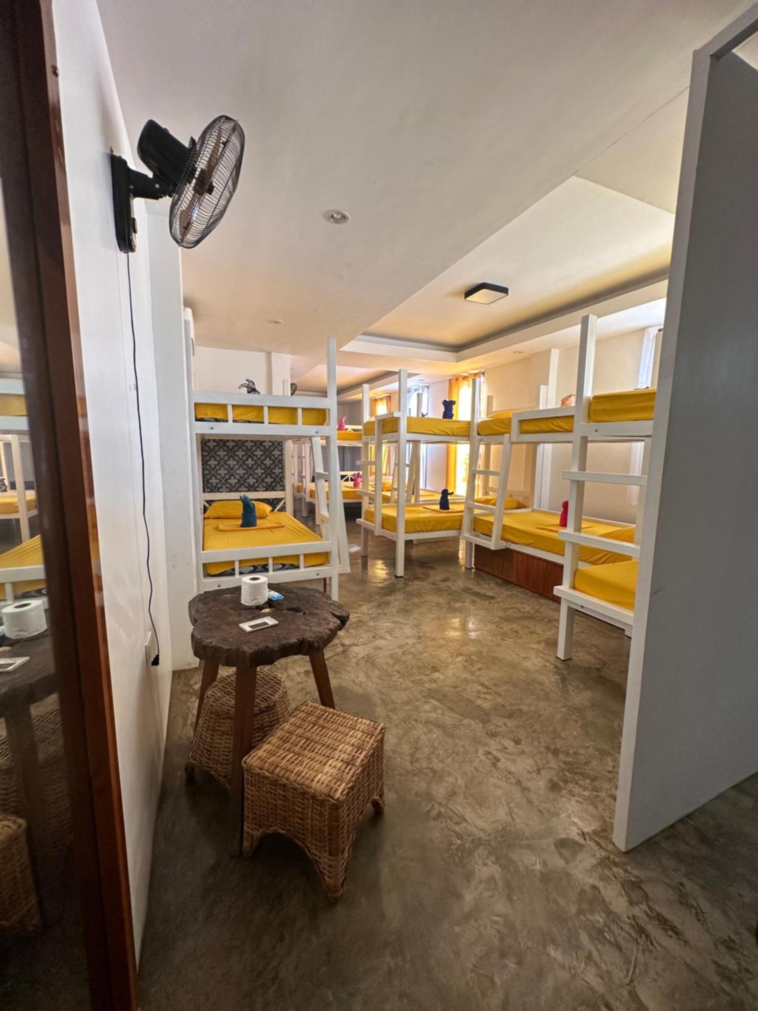 Siargao Zita'S Garden Inn Хенерал Луна Екстериор снимка
